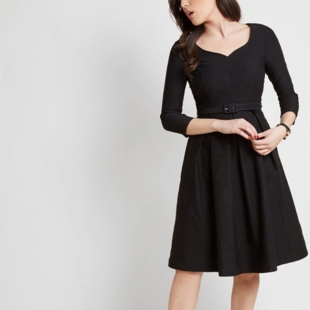 ModCloth black sweetheart neckline 50s dress - Medium